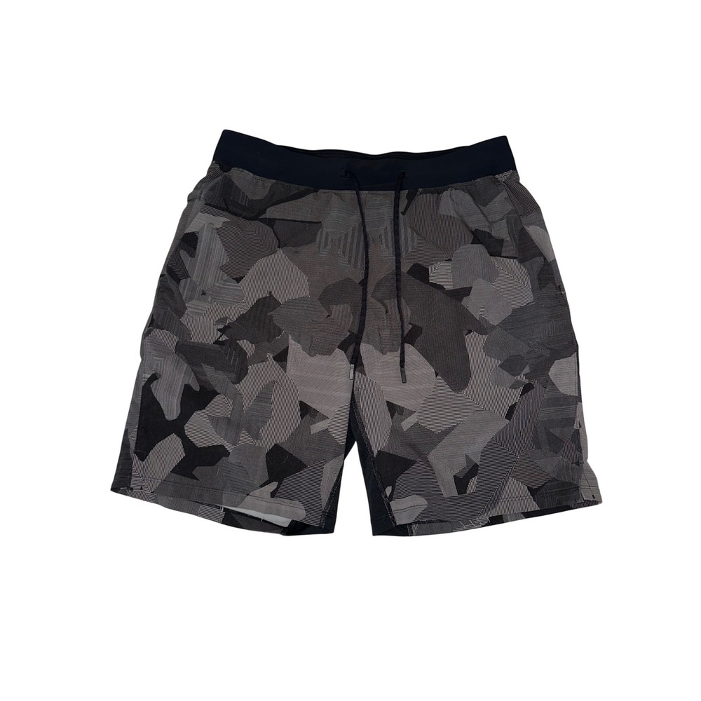 Lululemon Men's Large Camouflage Shorts Athletic
